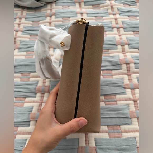 Coach Brown Leather Shoulder Bag - Picture 5 of 10